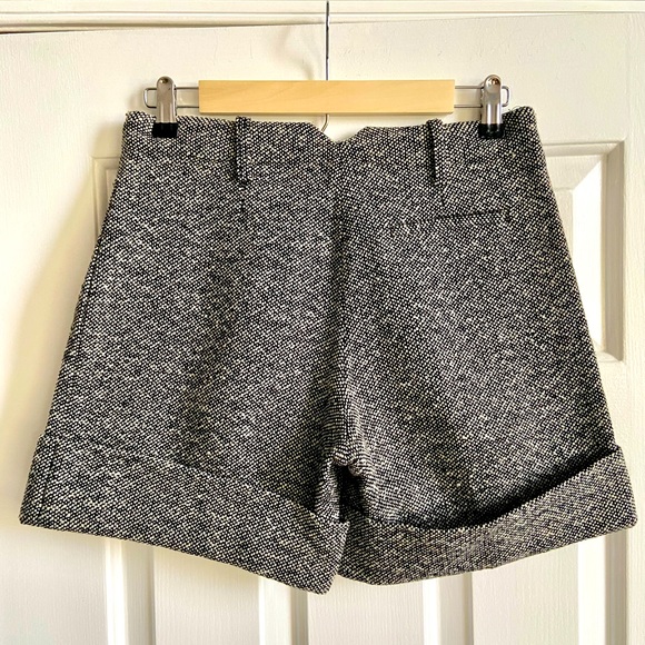 Paul & Joe Sister Wool Trouser Shorts.            Size 6 - Picture 6 of 7